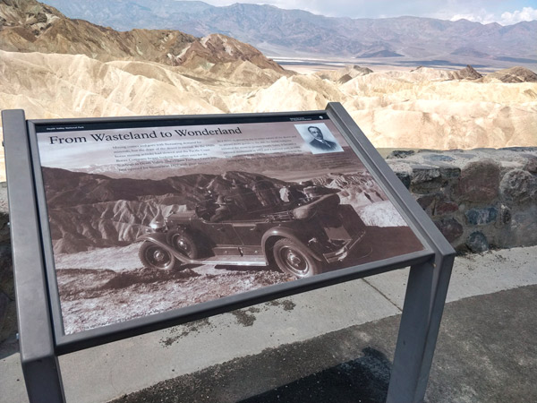 ザブリスキーポイント(Zabriskie Point)とは