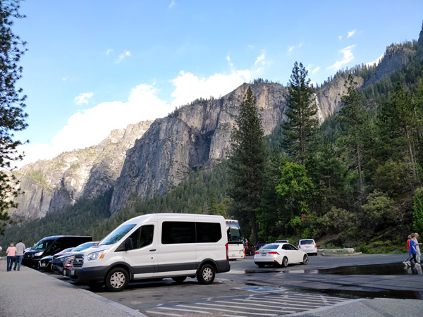 トンネルビューの駐車場(無料)