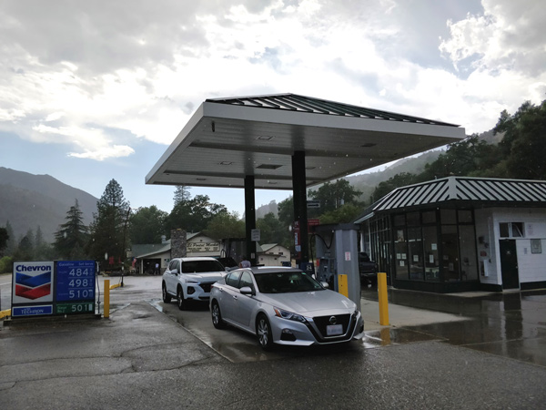 ヨセミテバレーにあるガソリンスタンド【シェブロン エル・ポータル(Chevron El Portal)】