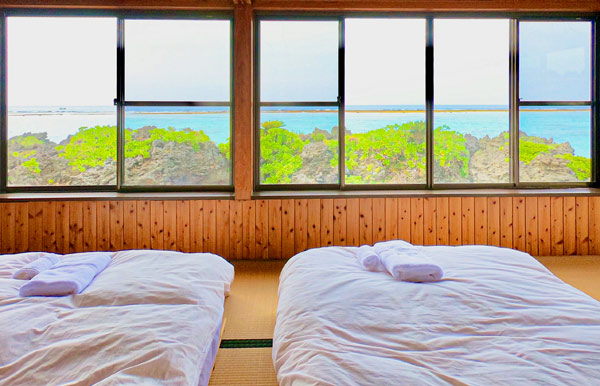 2部屋目:ROOM “ 海 ”