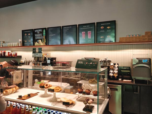 スターバックス ヨセミテ店